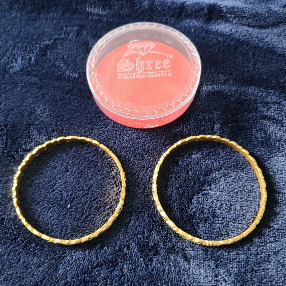 Gold plated bangles - Picture 3 of 4